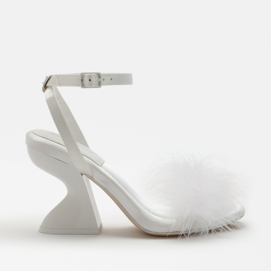 Shoes Circus | Brenna Feather Heel