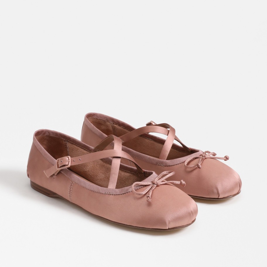 Shoes Circus | Zuri Strap Ballet Flat