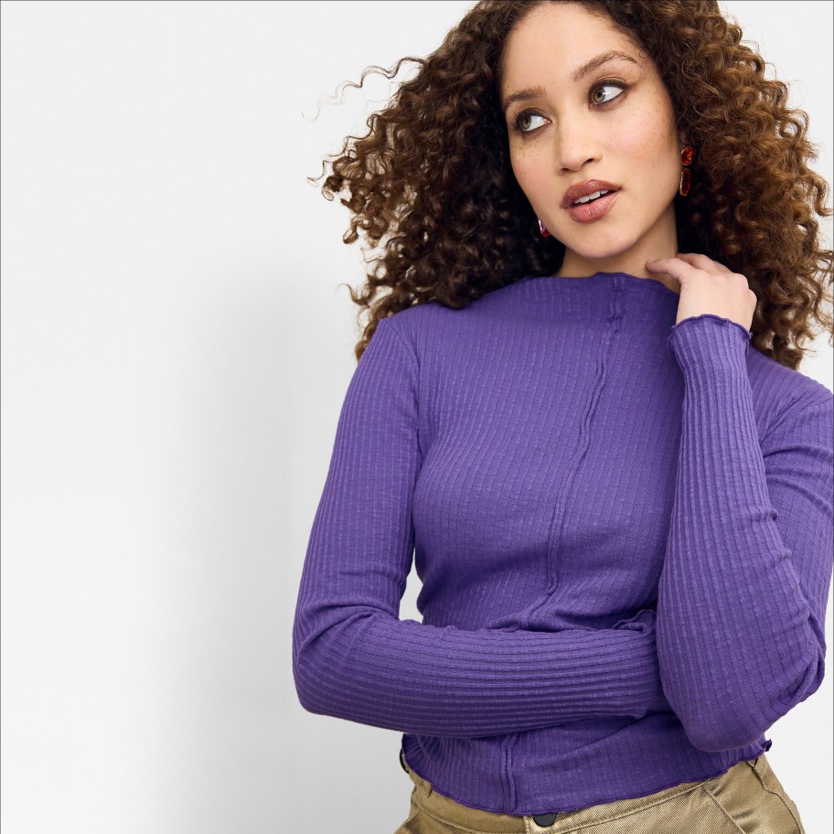 Apparel Circus | Narisa Long Sleeve Knit Top